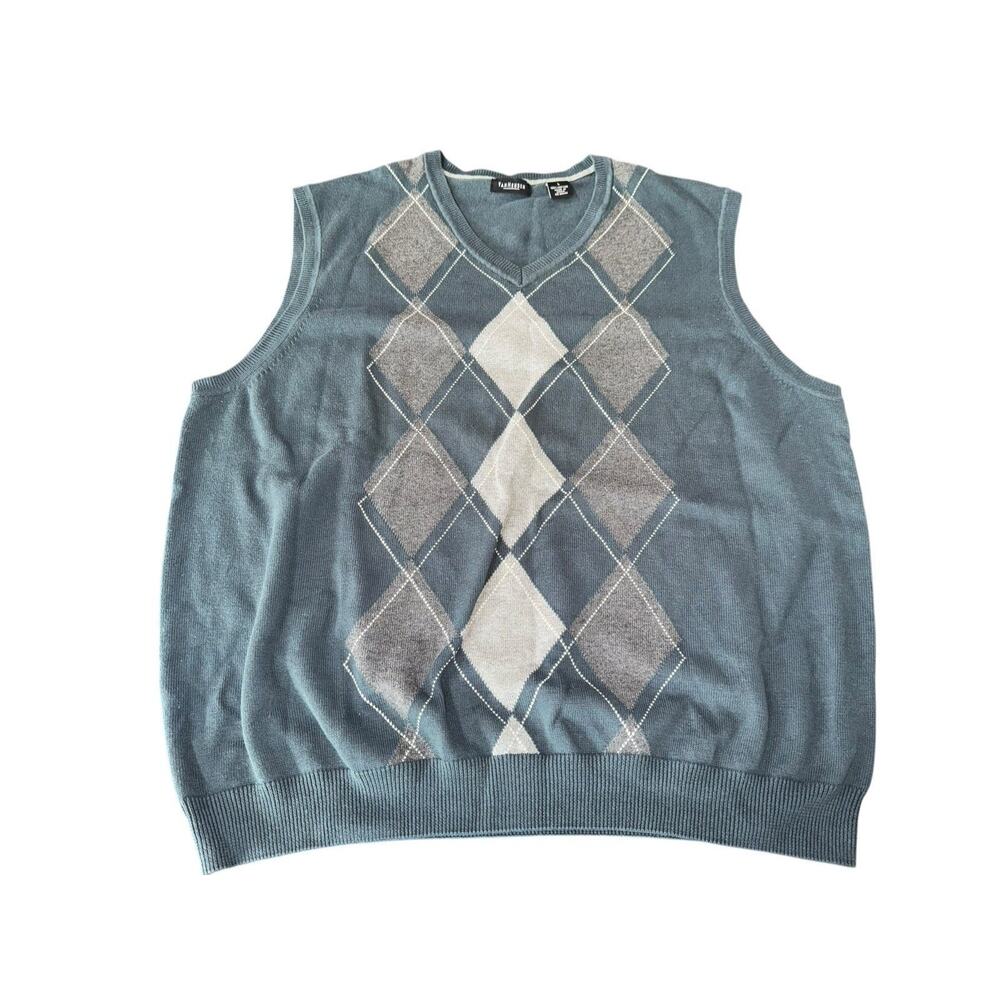 Van Heusen Men's Argyle Sweater Vest Blue Gray Sleeveless Knit Top Size Large